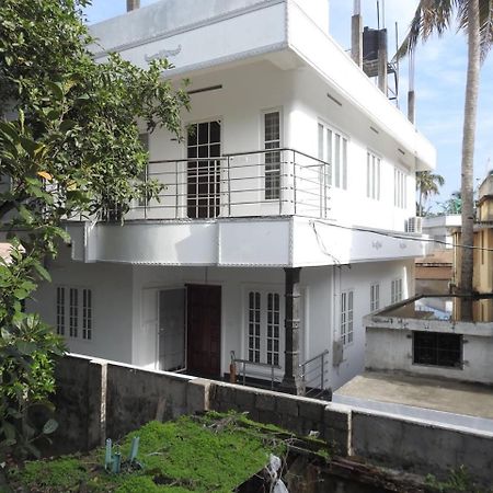 Arabian Pearl Apartment Fort Kochi Exterior photo